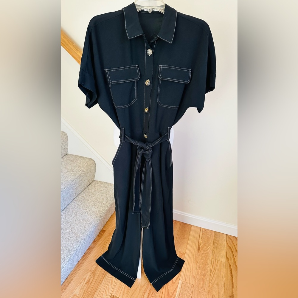 Stelen black, button front, jumpsuit. Short sleeves. Size medium, relaxed fit.